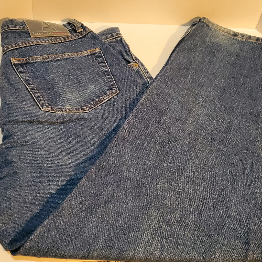 Perry Ellis America Jeans 34x30